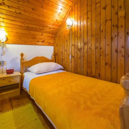 House Adrijana *