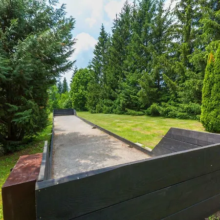 別荘 House Adrijana ブリビル